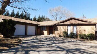 4422 57th St in Lubbock, TX - Building Photo