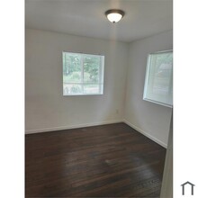 37 Wadley St NW in Atlanta, GA - Building Photo - Building Photo