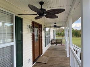 6660 Alamance County Line Rd in Liberty, NC - Building Photo - Building Photo