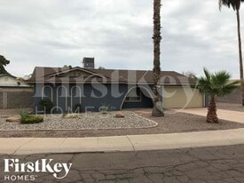 4149 W Shangri La Rd in Phoenix, AZ - Building Photo
