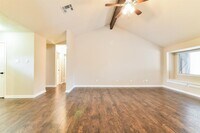 16751 Dew Drop Ln photo'