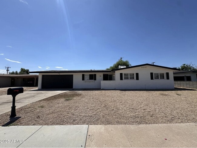 property at 1718 W Oraibi Dr