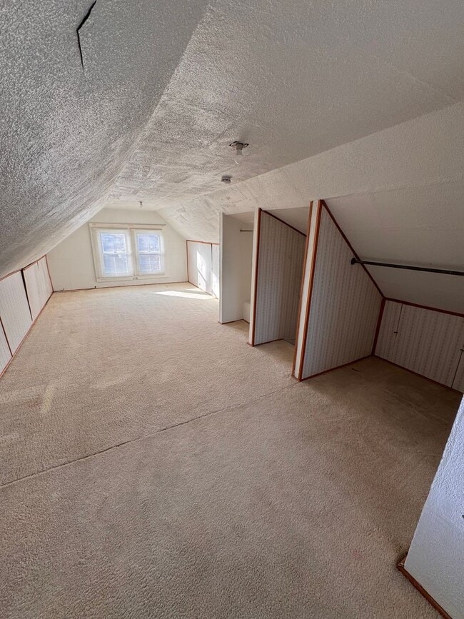 103 N Osborn Ave in Youngstown, OH - Foto de edificio - Building Photo