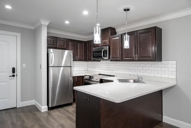 190 Fulton St in Farmingdale, NY - Building Photo - Building Photo