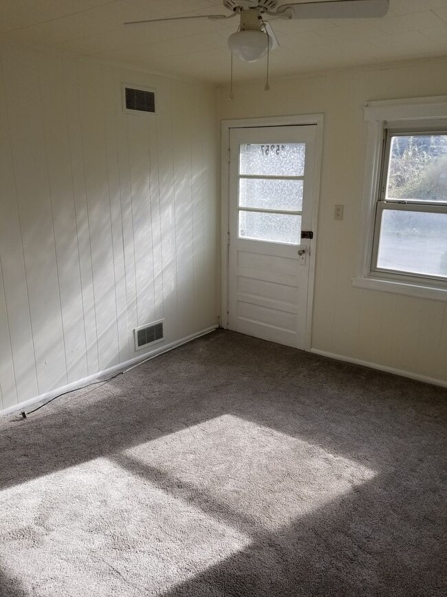 15357 Church St in Blue Ridge Summit, PA - Building Photo - Building Photo