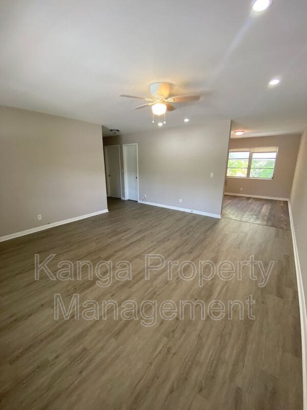 property at 612 Prosperity Farms Rd