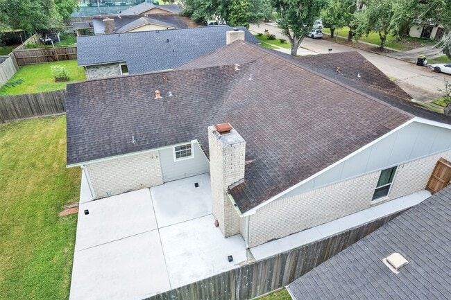 2123 Quail Valley E Dr in Missouri City, TX - Building Photo - Building Photo