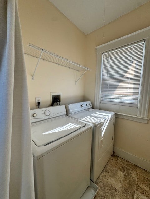 44 Oakwood Ave, Unit 2 in West Hartford, CT - Building Photo - Building Photo