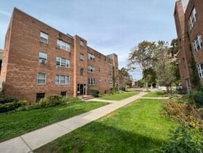 789 West Ferry Apartments in Buffalo, NY - Building Photo - Building Photo