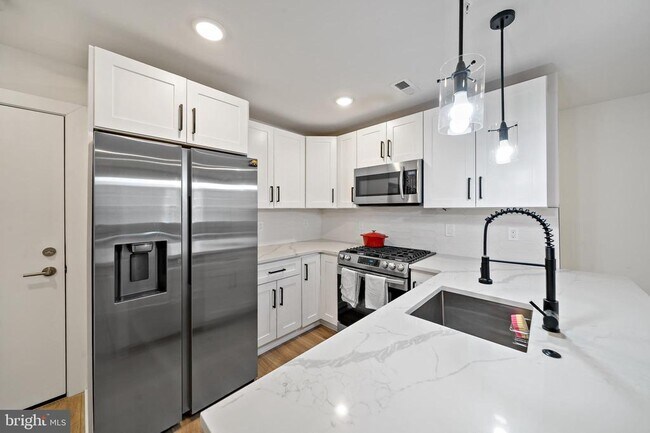 1517 Green St in Philadelphia, PA - Building Photo - Building Photo
