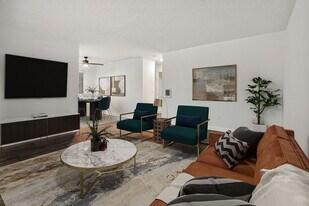 ReNew Alpine in Alpine, CA - Building Photo