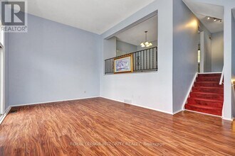 2669-2669 Southvale Crescent in Ottawa, ON - Building Photo - Building Photo