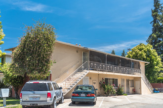 784 Deland Ave in San Jose, CA - Building Photo - Primary Photo