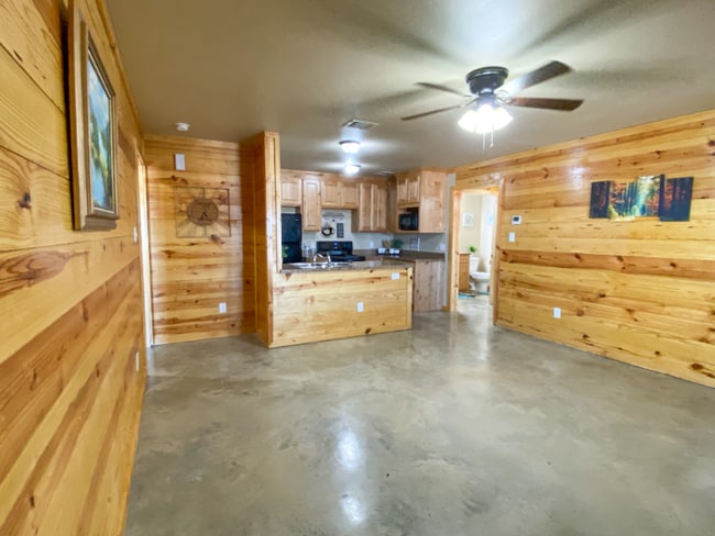 1517- County Rd 706 in Joshua, TX - Building Photo - Building Photo