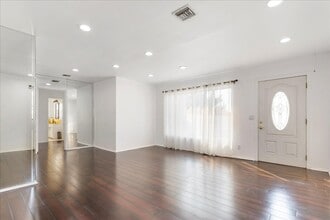 520 Magnolia Ave in Brea, CA - Building Photo - Building Photo