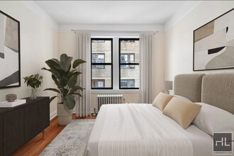 West 10th Street in New York, NY - Building Photo - Building Photo