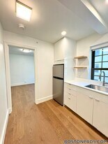 1200 Massachusetts Ave in Cambridge, MA - Building Photo