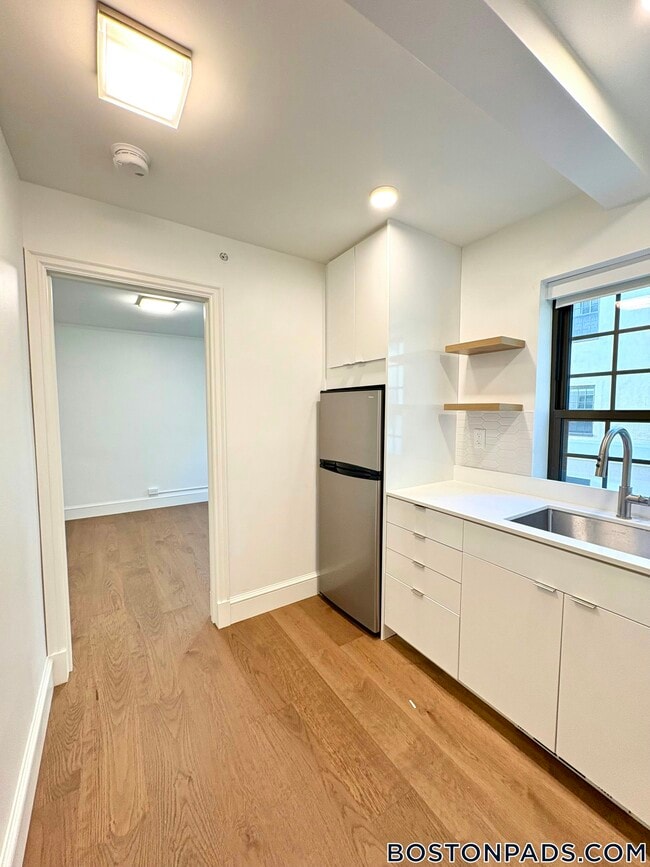 1200 Massachusetts Ave