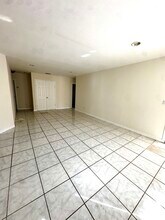 14684 Nurmi St in Sylmar, CA - Building Photo - Building Photo