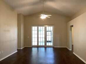 9312 Hidden Water Cir in Riverview, FL - Building Photo - Building Photo