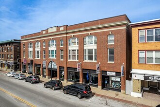 275 Main St in Webster, MA - Building Photo - Building Photo