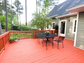 319 Brookfield Cir in Sanford, NC - Building Photo - Building Photo