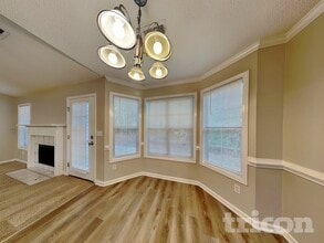 10162 Commons Way in Jonesboro, GA - Foto de edificio - Building Photo