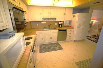 5000 N Ocean Blvd in Lauderdale-by-the-Sea, FL - Building Photo - Building Photo