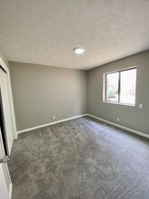 3625-3633 Baldwin Ave in Lincoln, NE - Building Photo - Interior Photo