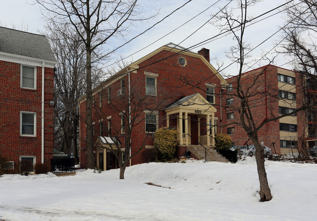 8302 Flower Ave in Takoma Park, MD - Building Photo - Building Photo