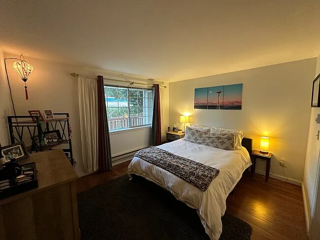 132 NE 95th St in Seattle, WA - Building Photo - Building Photo