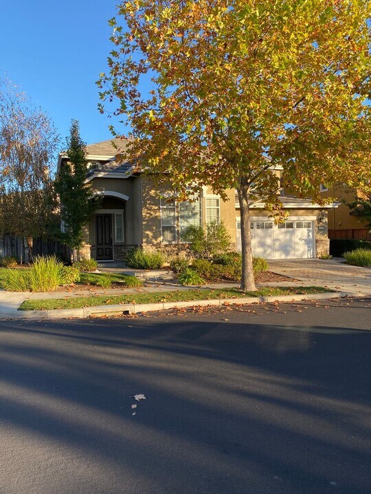 2802 Piccadilly Cir in San Ramon, CA - Building Photo