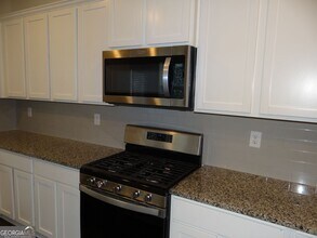 3473 Hawthorn Farm Blvd in Loganville, GA - Building Photo - Building Photo