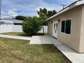 12225 Brookhaven Park in Garden Grove, CA - Building Photo