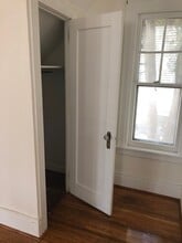 12 Huntington Pl, Unit 1st Floor Apartment in New Hartford, NY - Building Photo - Building Photo