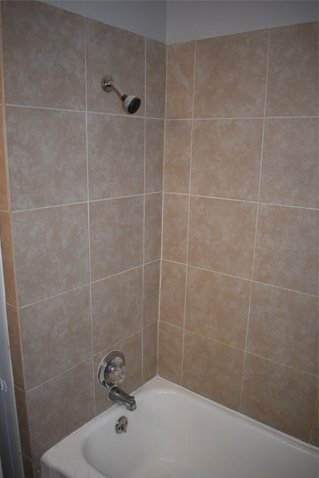 property at 904 Wisconsin St