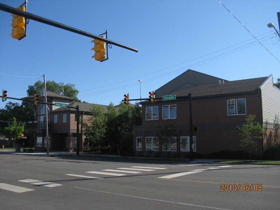 1407 Parade St in Erie, PA - Building Photo