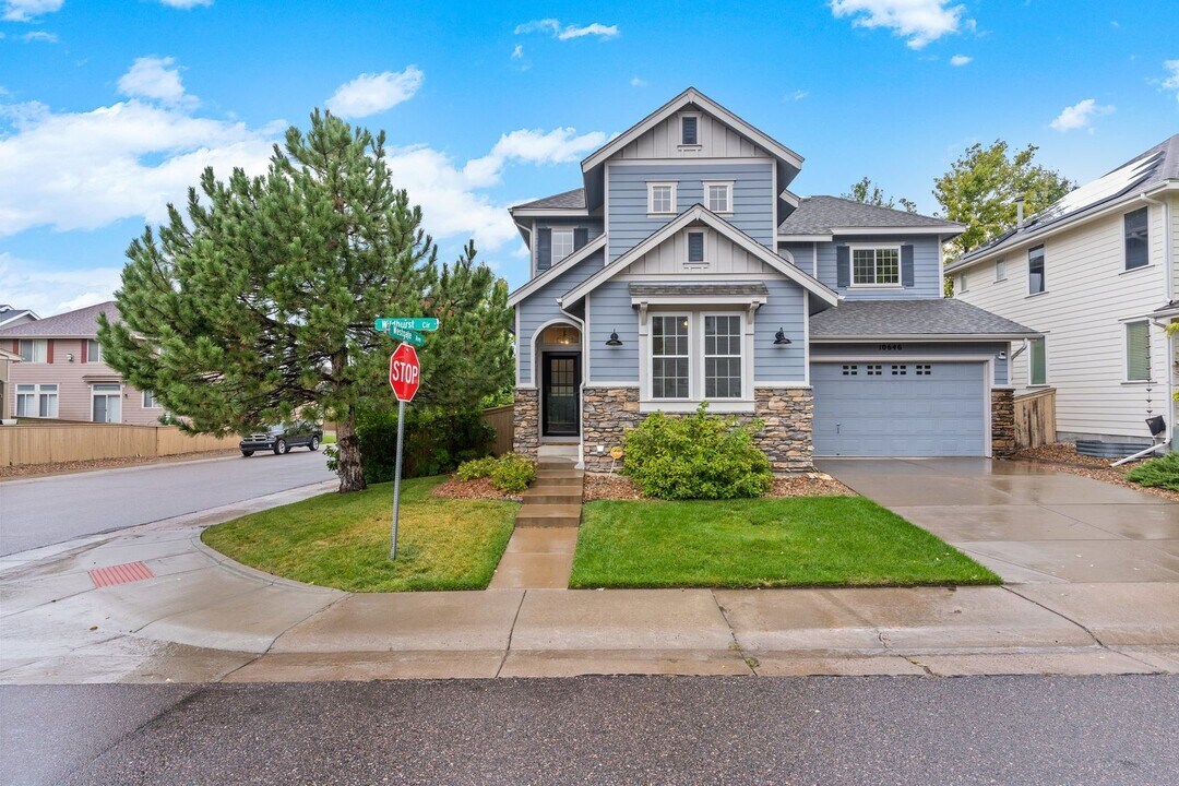 10646 Wildhurst Cir in Littleton, CO - Building Photo