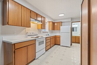 105 W 3rd St in Cheney, WA - Building Photo - Building Photo