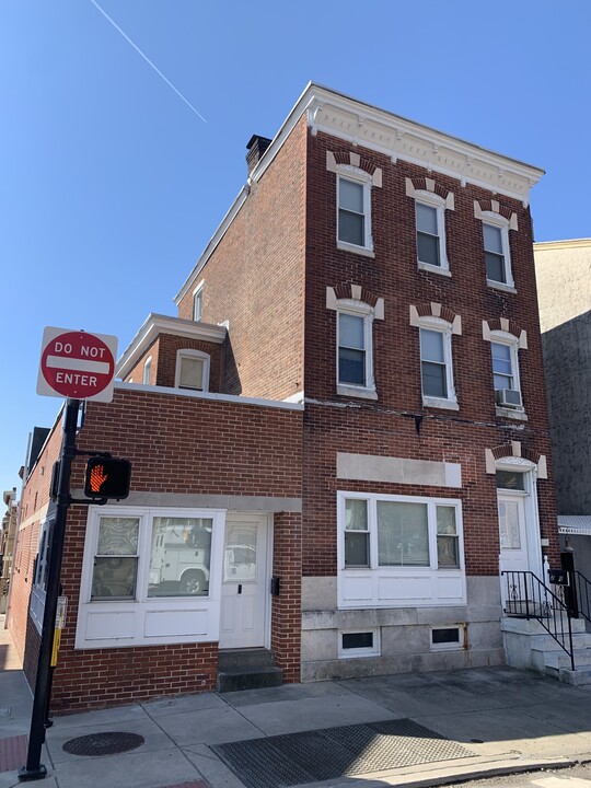 23 N Penn St in Pottstown, PA - Building Photo