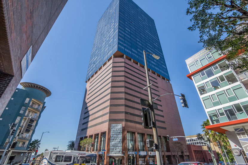 1100 Wilshire Blvd, Unit #3502 in Los Angeles, CA - Building Photo