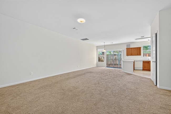 8042 Montague Manor Ln