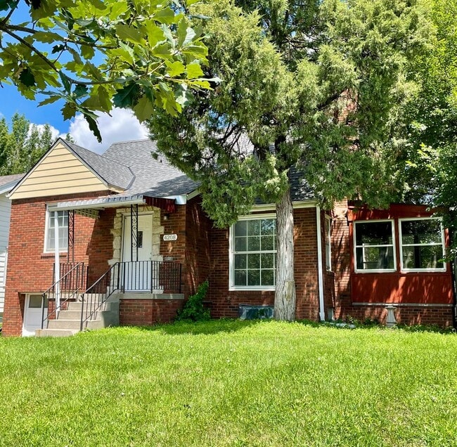 property at 4208 Poppleton Ave