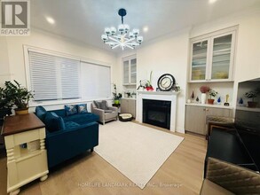 23 Current Dr in Richmond Hill, ON - Building Photo - Building Photo