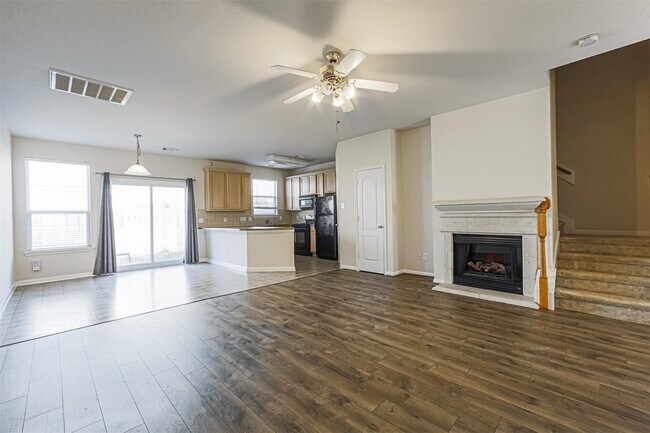 8031 Fisher Glen Ln in Houston, TX - Building Photo - Building Photo