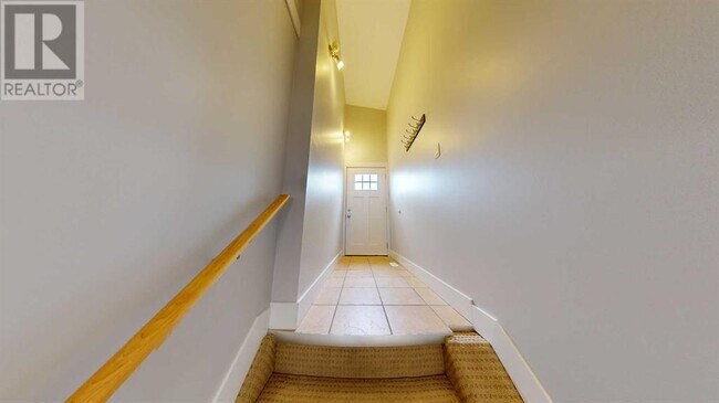 27 Pinnacle Crossing in Grande Prairie, AB - Building Photo - Building Photo