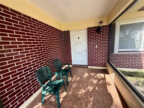 5501 SW 118th Ave in Cooper City, FL - Building Photo - Building Photo