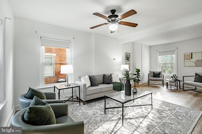 209 Sharpless St in West Chester, PA - Building Photo - Building Photo