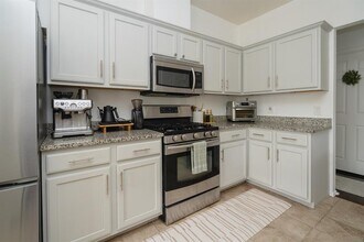 15821 Cadoz Dr in Austin, TX - Building Photo - Building Photo