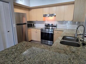 701 Villa Cir in Boynton Beach, FL - Building Photo - Building Photo